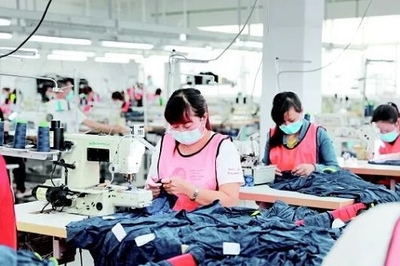 企業(yè)老板自述:40%訂單被越南搶走,虧本也要接單,怕停產(chǎn)后客戶和工人都跑了.